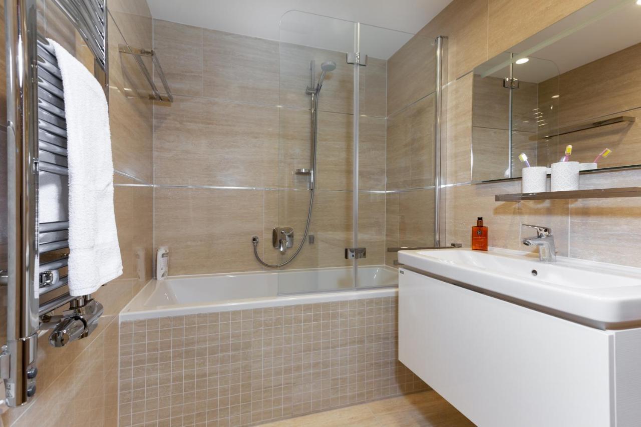 Prague Days - Luxurious Apartments In Trendy Zizkov Luaran gambar